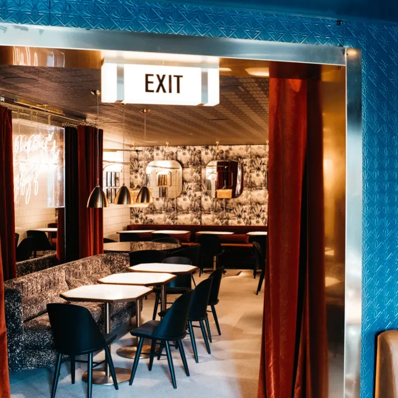 Cafe Comercial First Floor 1